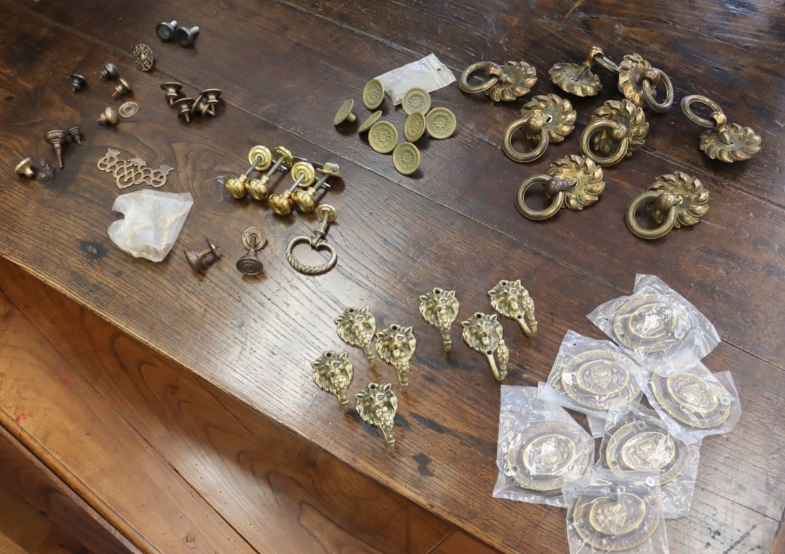 Miscellaneous Collection of Hardware. (1 of 10)