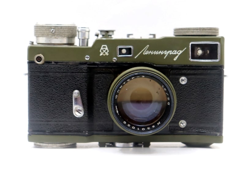 USSR GOMZ Leningrad Military Rangefinder Camera. (1 of 14)