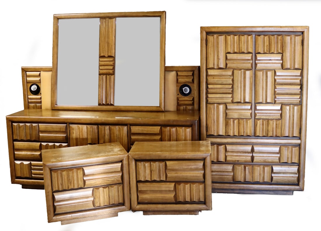 Lane Midcentury Brutalist Bedroom Suite. (1 of 11)