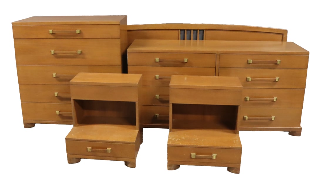 John Widdicomb 5 Piece Bedroom Set. (1 of 8)