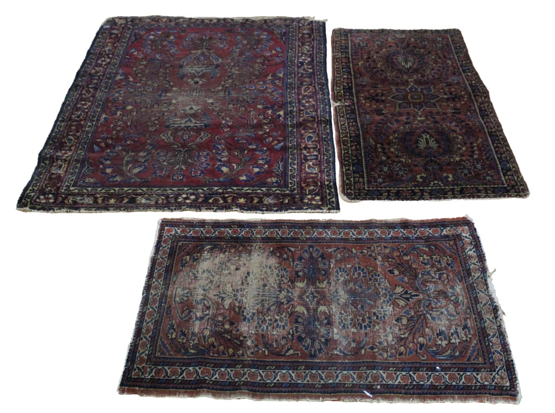 3 Vintage Sarouk Area Carpets. (1 of 8)