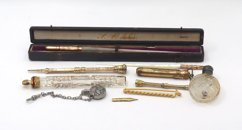 JEWELRY. Gold-tone Objet d'art Grouping. (1 of 13)