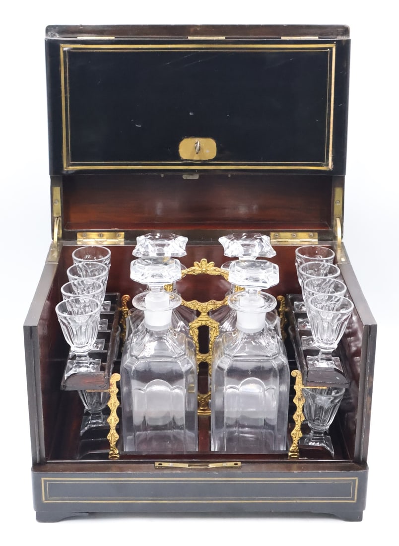 Regency Ebonized Wooden Tantalus. (1 of 11)