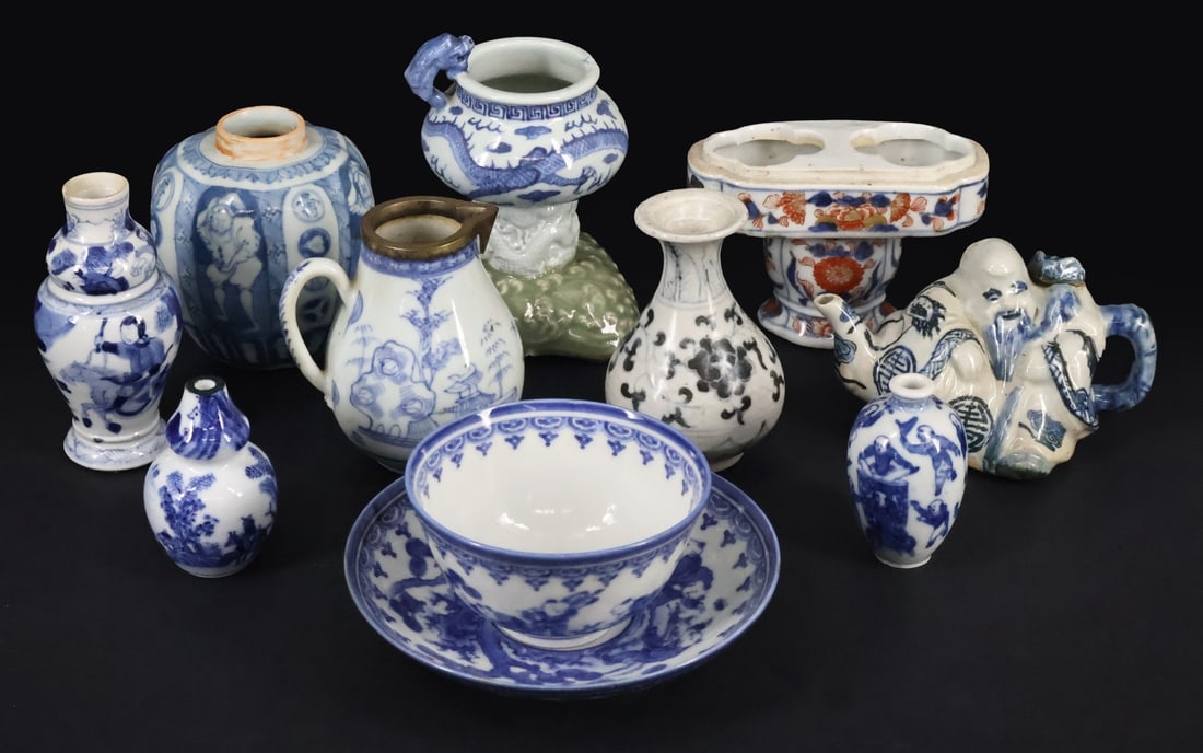 Group of (10) Asian Blue and White Porcelains. (1 of 15)