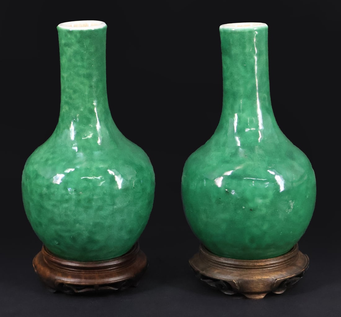 Pair of Chinese Green Glazed Vases with Stands. (1 of 7)