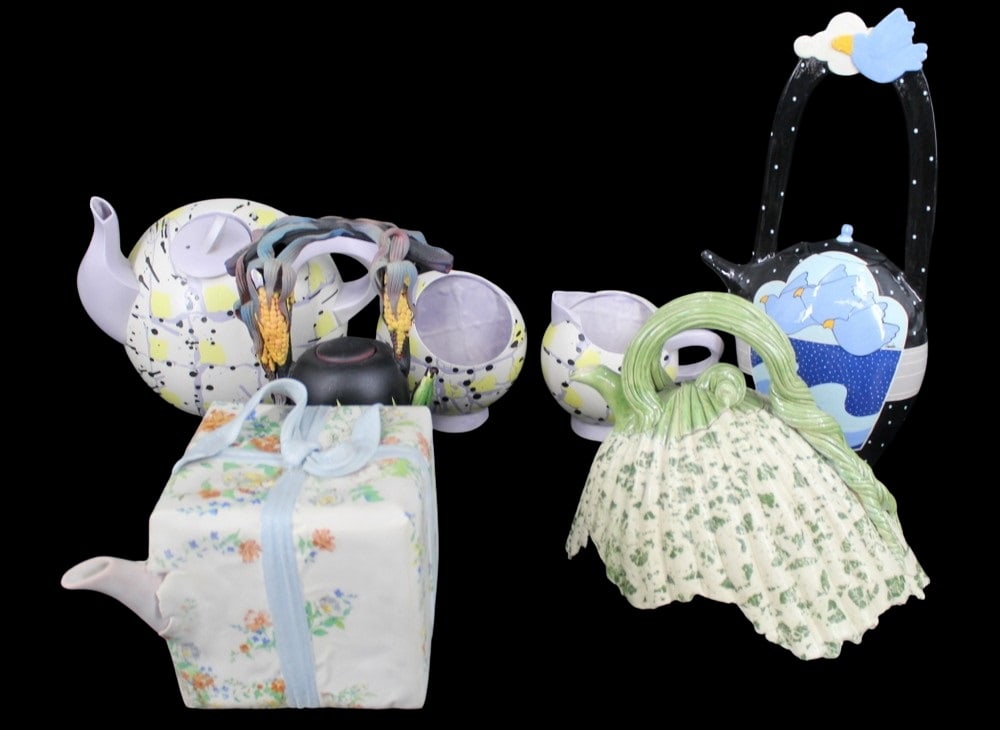 Group of 5 Artisan Made Teapots Including Cante (1 of 8)