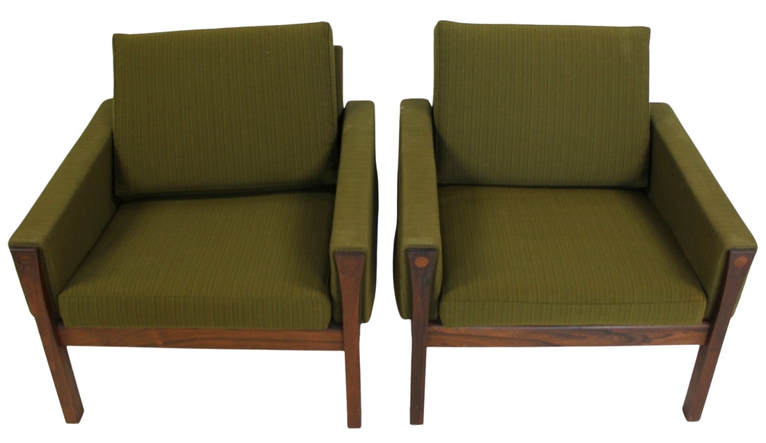 Midcentury Pair of Green Upholstered Arm Chairs. (1 of 9)