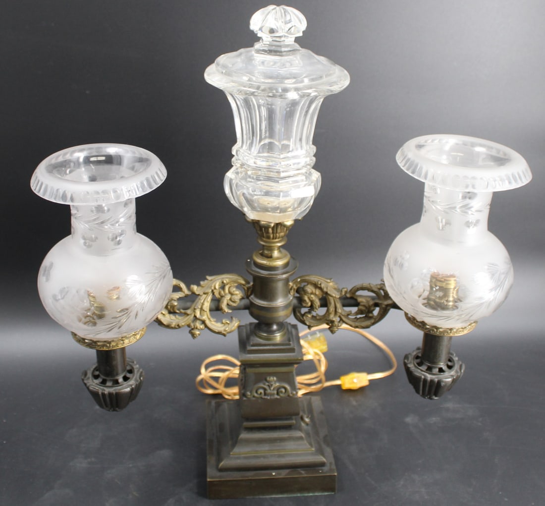 Antique Patinated Bronze Argand Lamp with Etched (1 of 4)