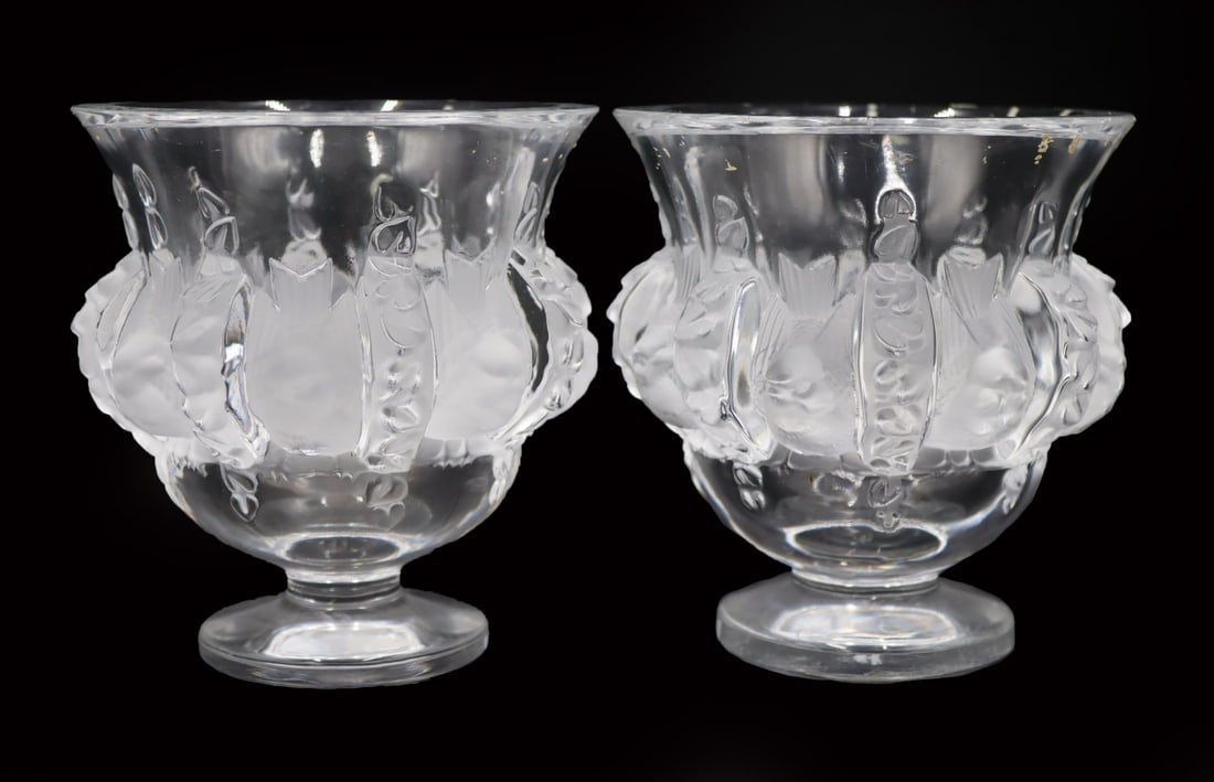 Pair of Lalique Dampierre Vases. (1 of 6)