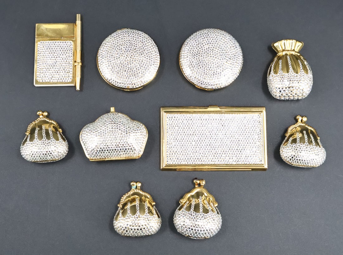 COUTURE. (10) Judith Leiber Pillboxes and Compacts (1 of 11)