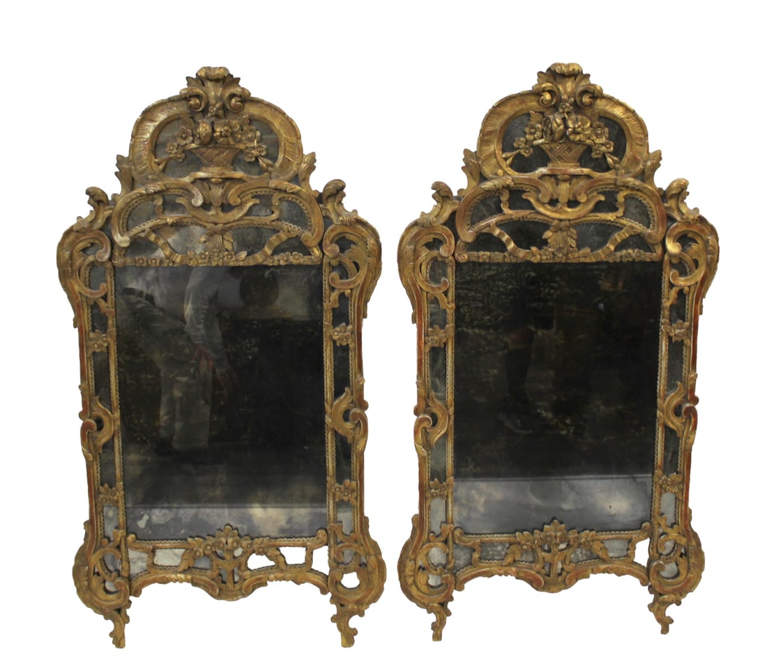 A Fine Pair Of Louis XV1 Style Carved & Giltwood (1 of 9)