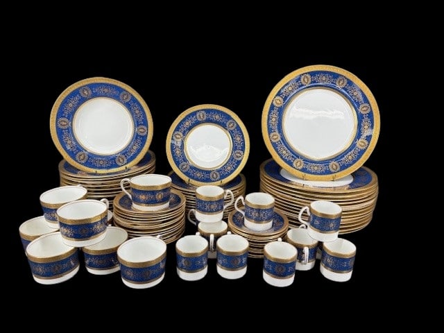 Coalport Lady Anne Porcelain Service. (1 of 8)