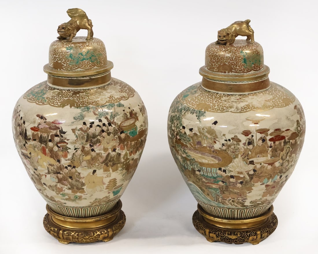 Monumental Pr of Japanese Lidded Jars With Foo (1 of 14)