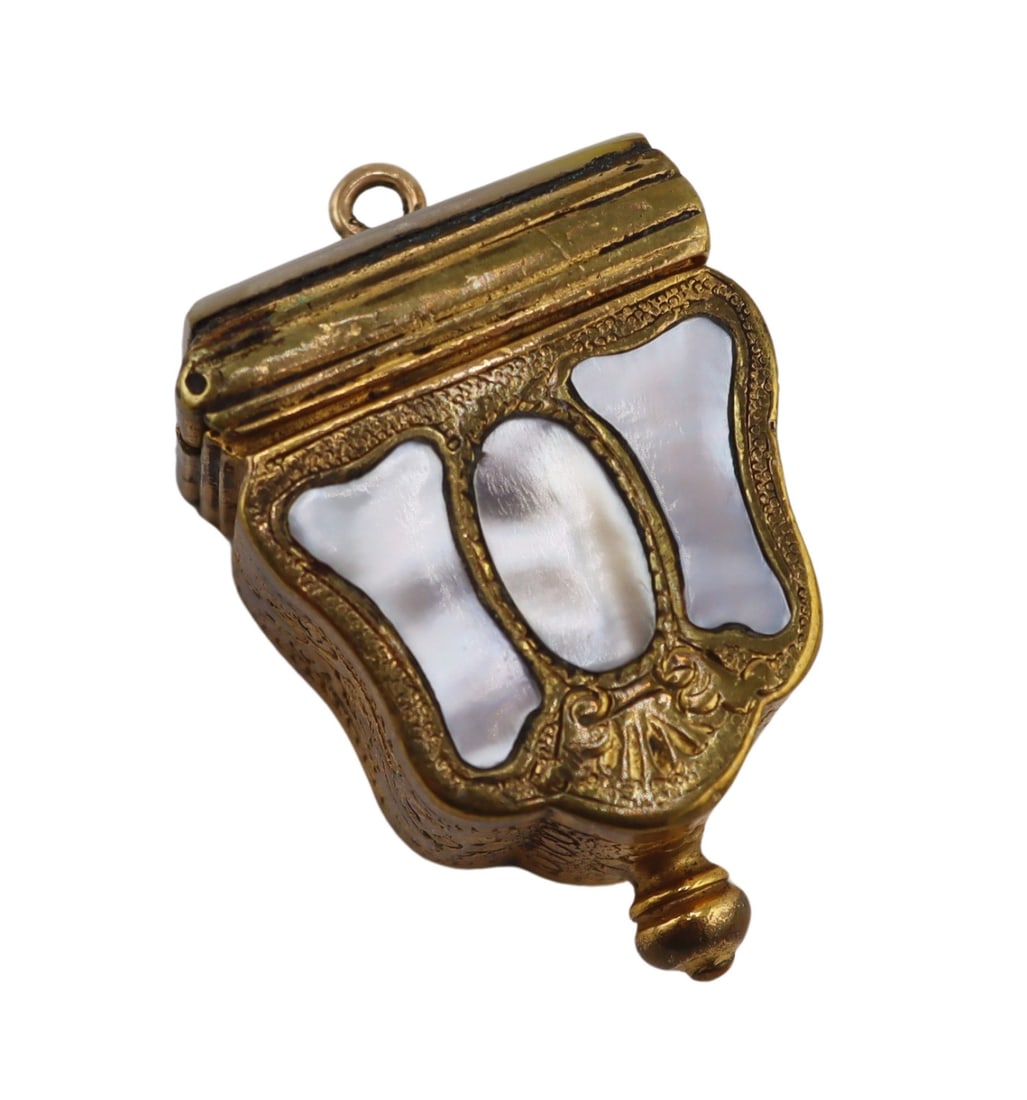 Antique French Pinchbeck and Mother-of-Pearl Case. (1 of 8)