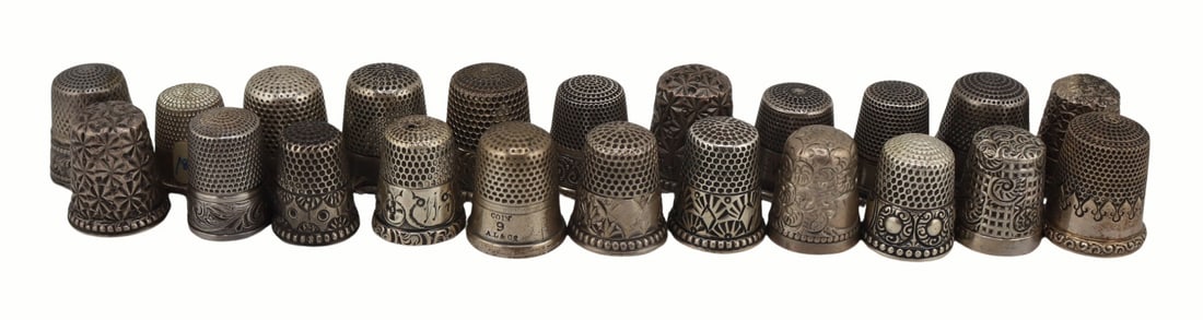 SILVER. (22) Assorted Silver Thimbles. (1 of 20)