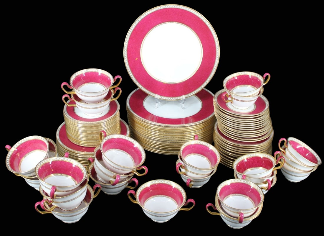 WEDGWOOD Bone China Partial Porcelain Service.: To include: 19 plates (10.75"), 12 plates (8"), 18 plates (6"), 12 two-handled cups, 14 cups, 12 saucers (6.25"), 14 saucers (5.75"). From a Bedford NY estate.