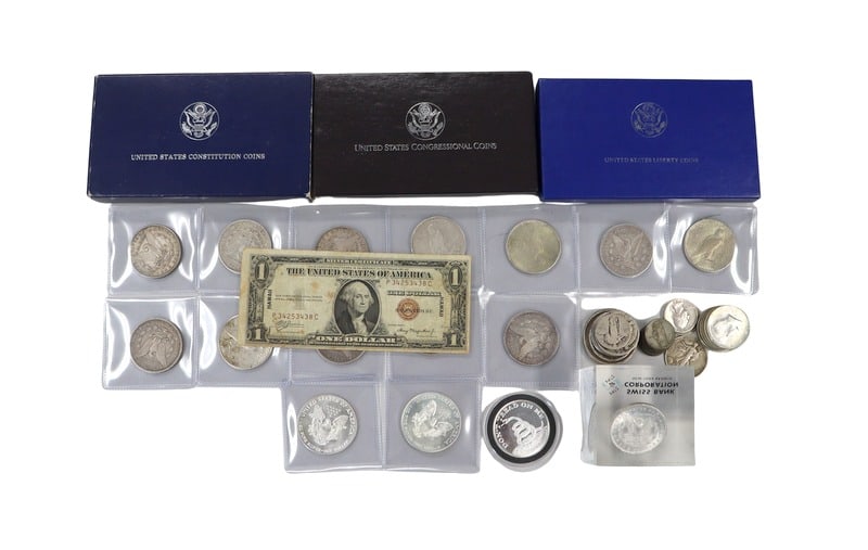 NUMISMATICS. Morgan, Peace, Junk Silver & Bullion (1 of 19)