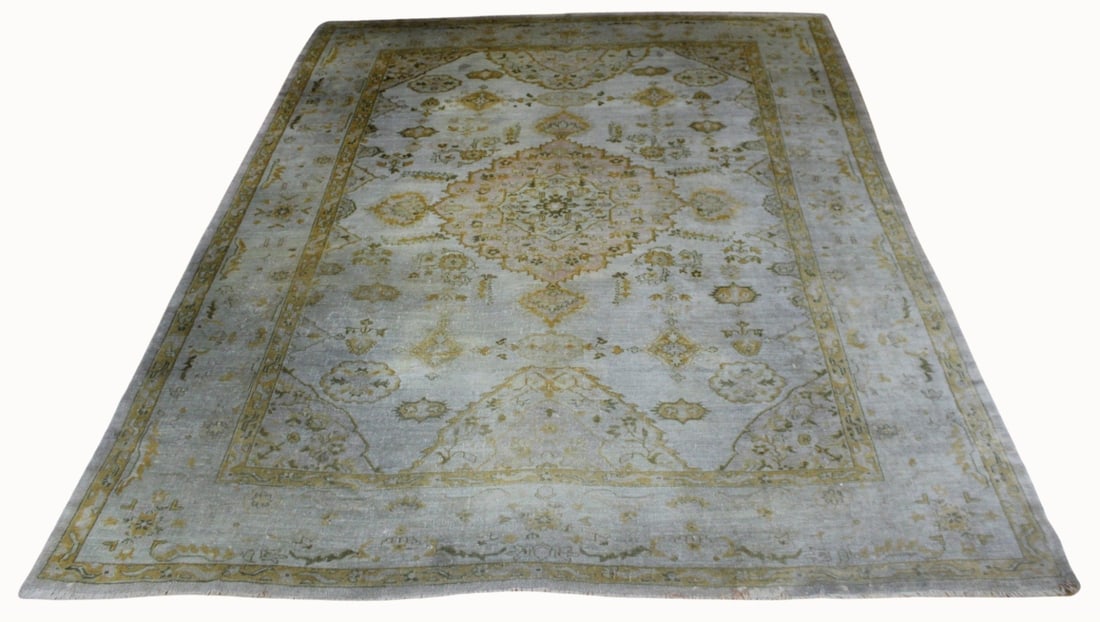 Vintage Finely Hand Knotted Oushak Style Carpet. (1 of 10)