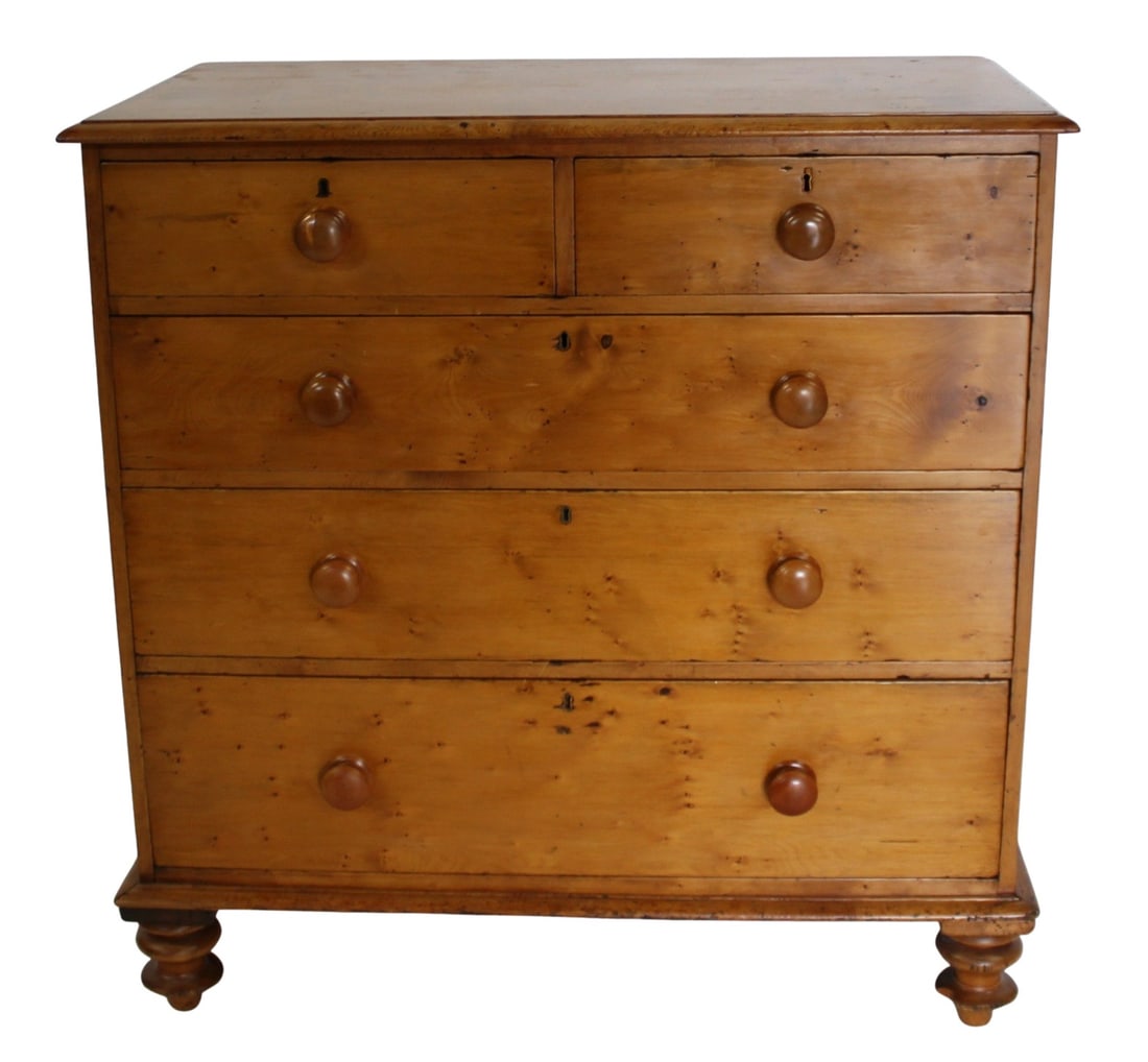 Antique 2 Over 3 Drawer Dresser. (1 of 11)