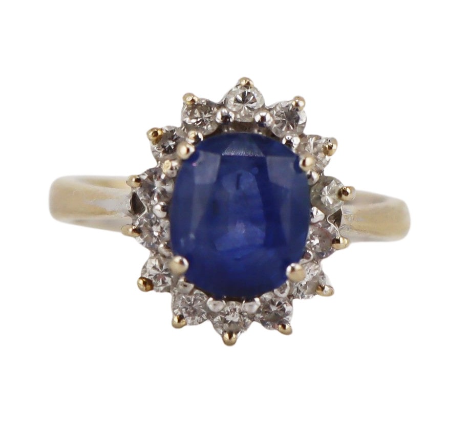 JEWELRY. 18kt Gold, Sapphire and Diamond Ring. (1 of 8)