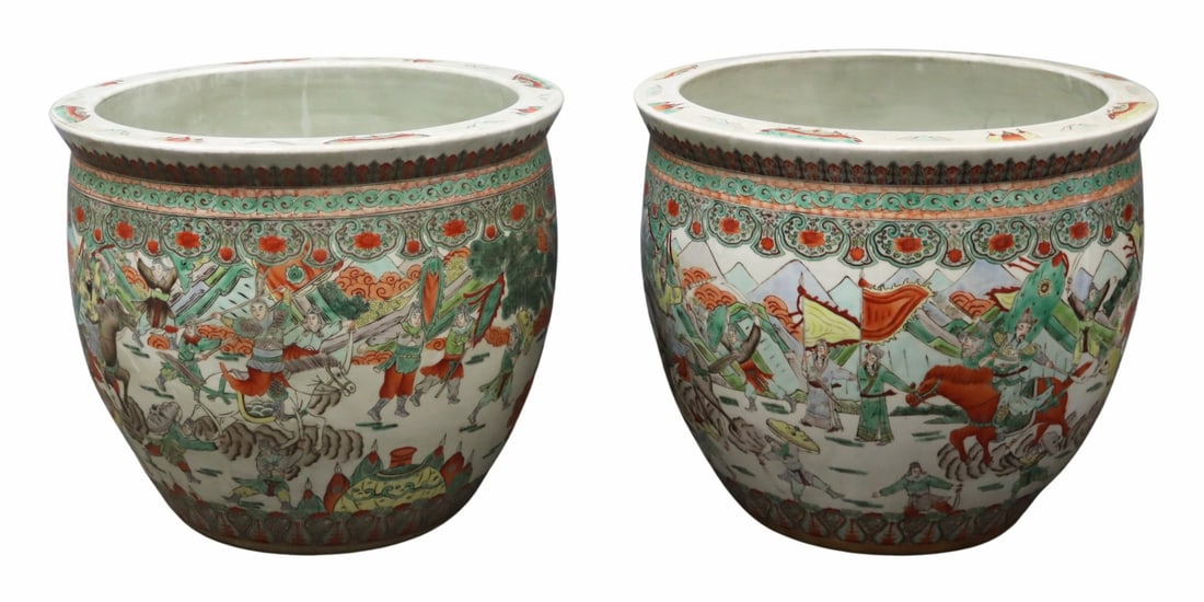 Pair of Large Chinese Famille Verte Planters. (1 of 12)