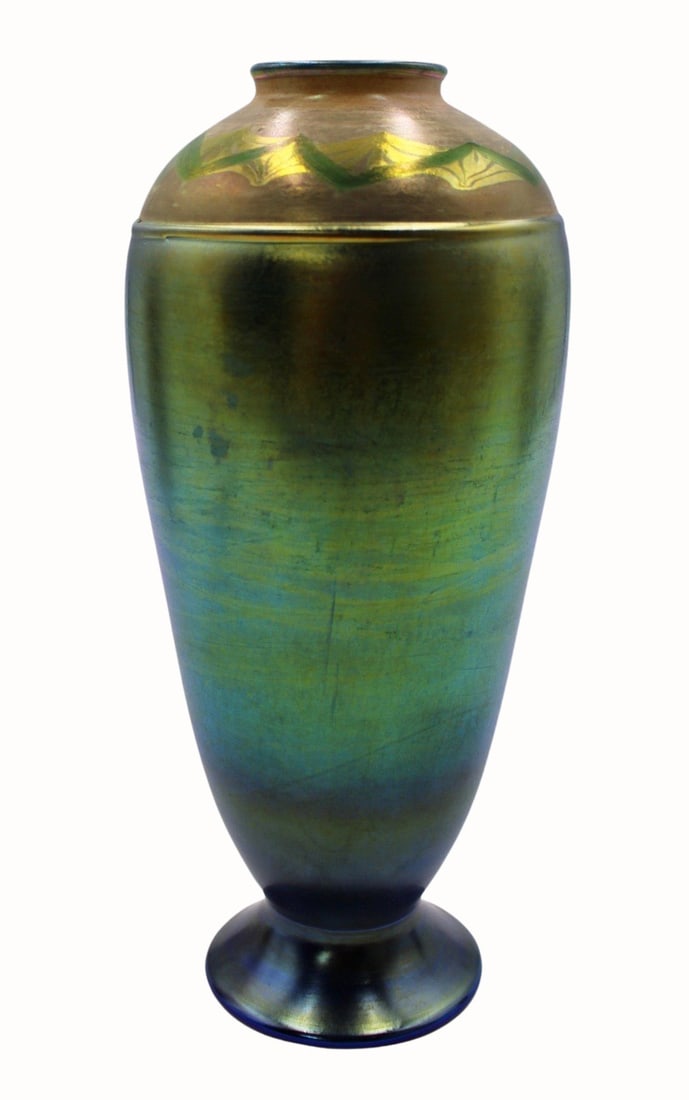 L.C. Tiffany Favrile Glass Vase: Possibly a Tel-el-Amarna vase . Signed L.C. Tiffany Favrile # 6019E. From a Flushing Queens NY estate. - Dimensions: 8.5" New description added on 12/2/25