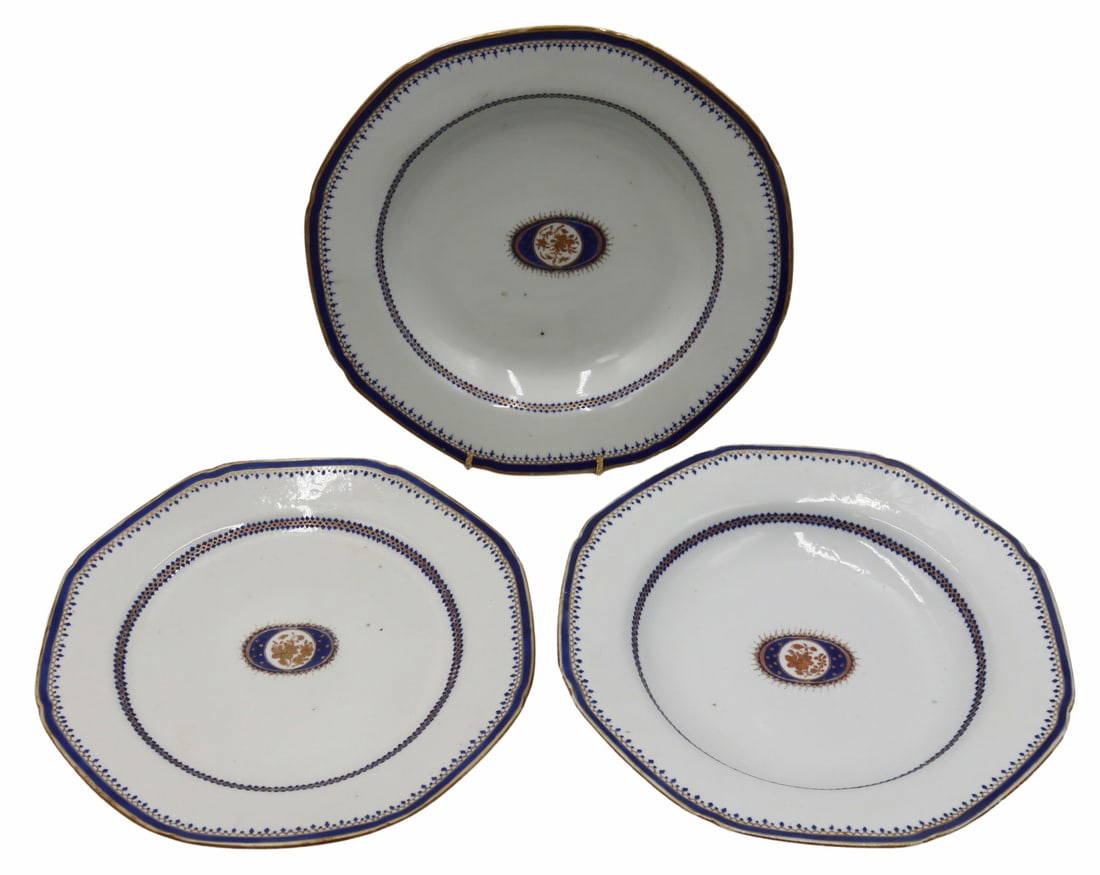 (3) Chinese Export Armorial Blue and White Bowls.