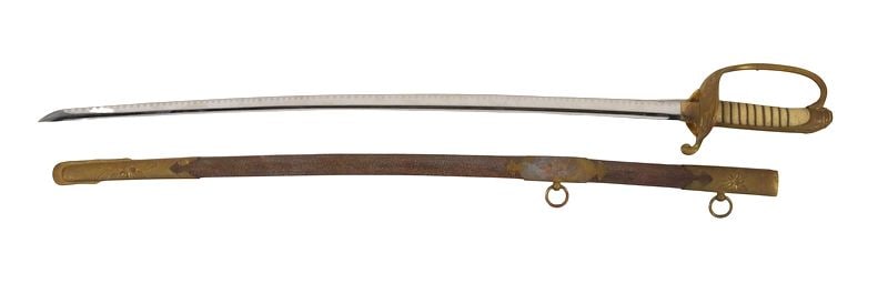 MILITARIA. Imperial Japanese Naval Kyu Gunto M1883: Sword. An Imperial Japanese Naval Officer’s Kyu Gunto Japanese-Russo sword, Model 1883. The sword features a machine-made blade with faux hamon, mounted in regulation naval pattern fittings. The