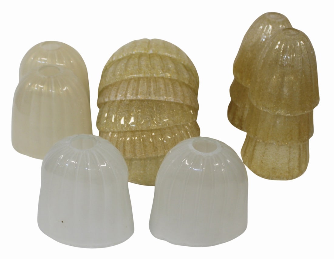 Collection of (16) Murano Glass Gold Fleck Shades. (1 of 4)