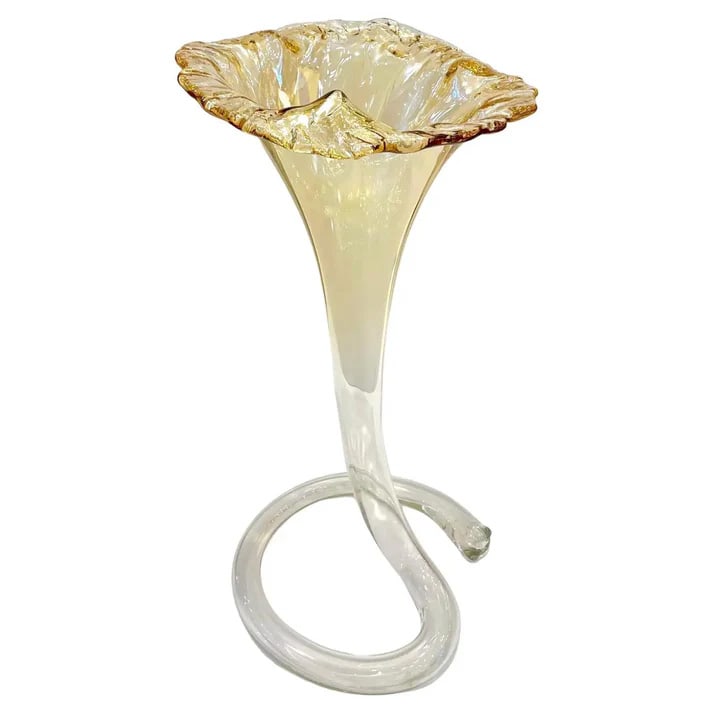 1940s Antique Italian Art Deco Murano Glass Lily: Vase. Antique Italian mouth blown masterpiece Murano vase from the first part of the 20th century, elegantly shaped in the form of a blooming lily. With its fluid, sculptural lines and ruffled edge, t