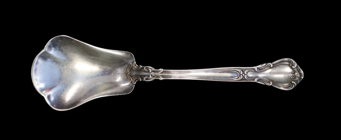 STERLING. Gorham Chantilly Sterling Flatware - 12