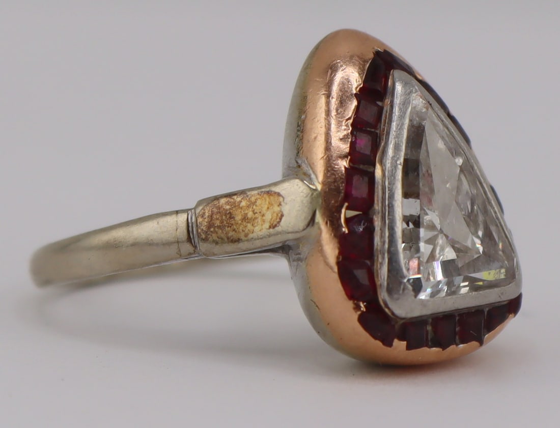 JEWELRY. Triangular Faceted Diamond and Ruby Ring. - 4