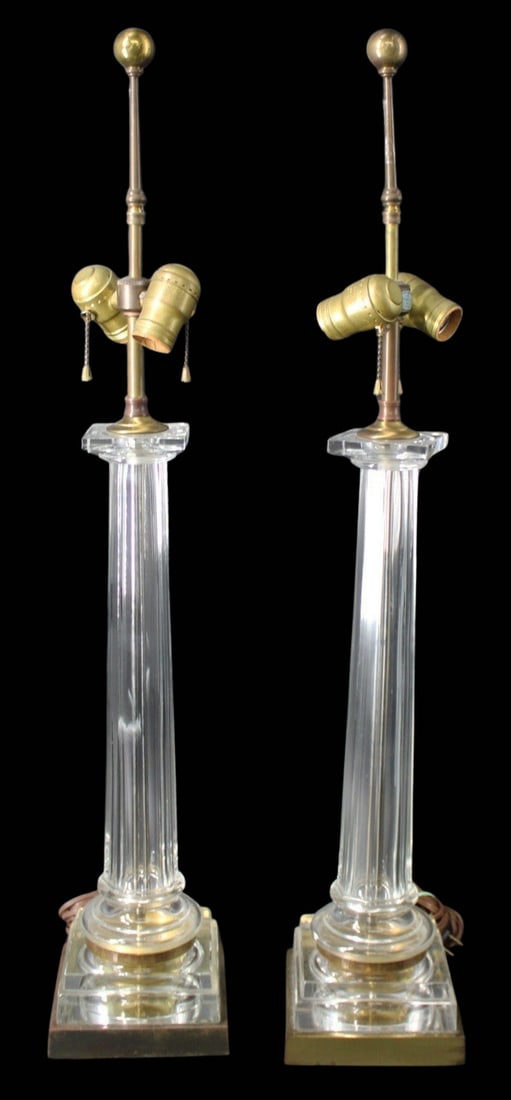 Midcentury Pair of Glass Column Form Lamps. (1 of 6)