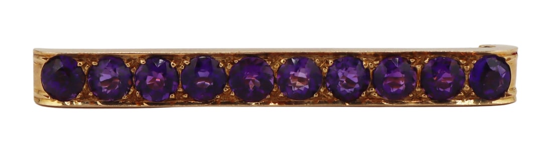 JEWELRY. 13kt Gold and Amethyst Bar Pin. (1 of 6)