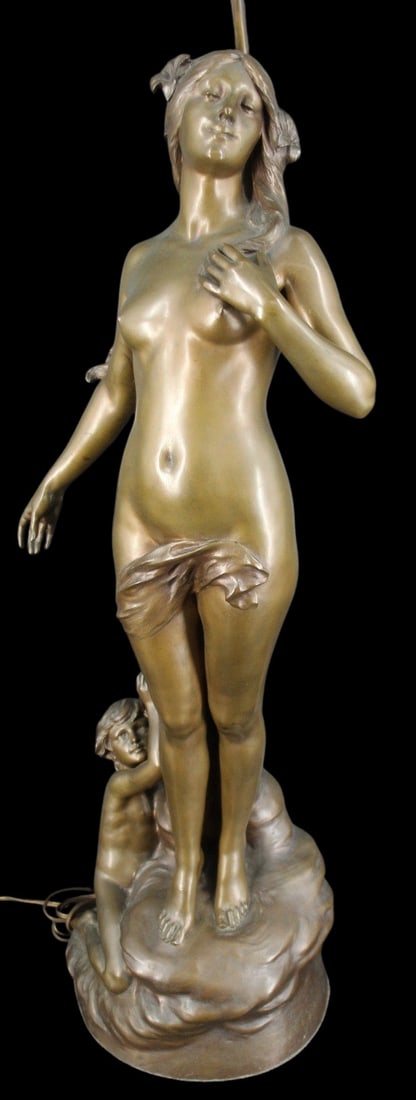 Bronze Figure Mounted as Lamp, Hingburger (?): Bronze figure of a woman mounted as a lamp. Signed possibly "Hinsburger" or "Hingburger"? Round foundry mark or stamp below signature. From a Manhattan, NY estate. Dimensions: Bron