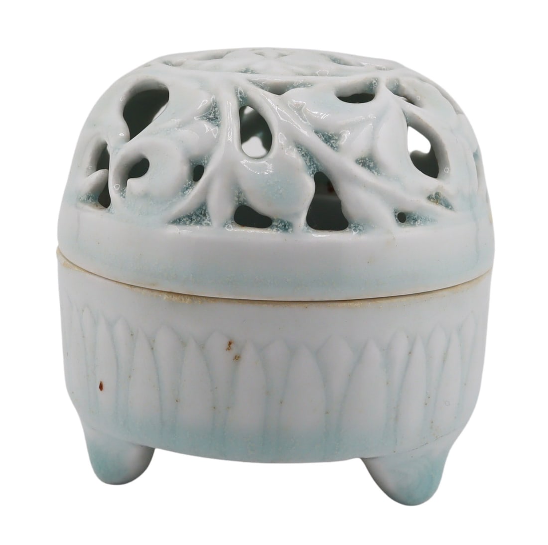 Chinese Qingbai Lidded Box.: Chinese Qingbai glazed lidded box with pierced Chrysanthemum decoration and incised leaf decoration. From a Cliffside Park, NJ estate. Dimensions: lidded box measures approx. 3.5" in diameter x 3