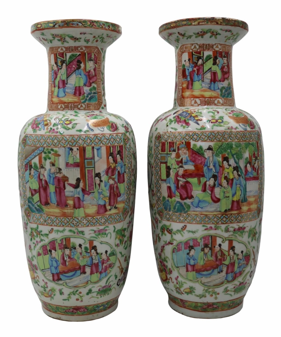 Pair of Chinese Rose Medallion Vases. (1 of 20)