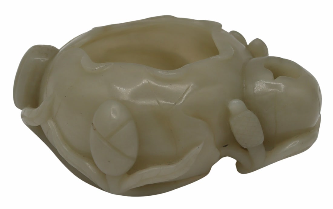 Chinese Celadon Jade Lotus Flower Water Pot.: Total approx. 247.6 grams (gross). From a Cliffside Park, NJ estate. Dimensions: jade measures approx. 4.75" w x 3.675" d x 2" h.