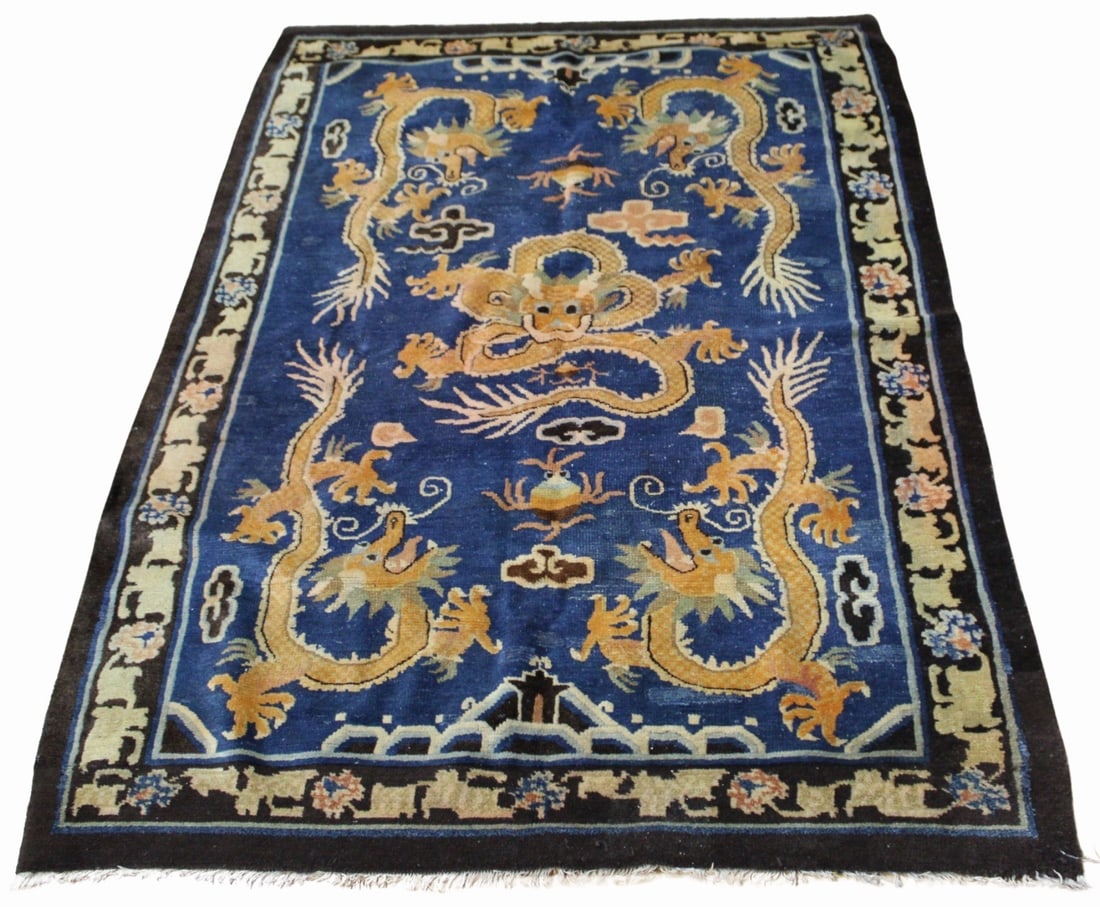 Art Deco & Finely Hand Knotted Chinese Carpet: Great colors and pattern with dragons. From a Long Island, NY estate. - Dimensions: 6ft x 4ft.