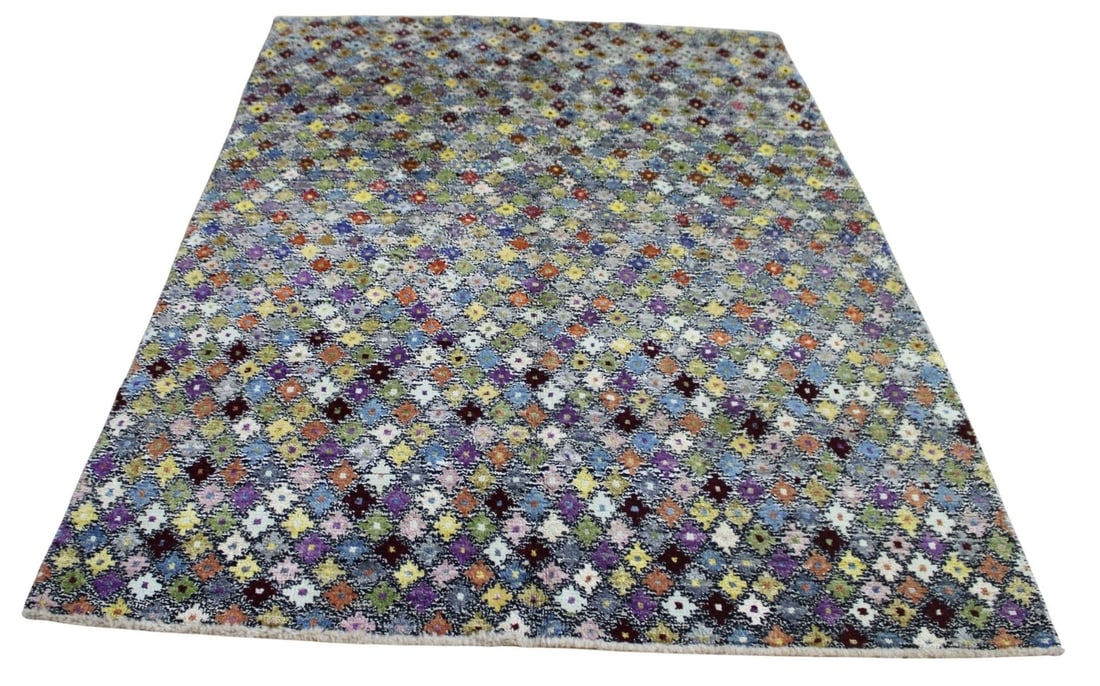 Vintage And Finely Hand Knotted Carpet.: Nice overall colorful pattern. From a Milford, NY estate. - Dimensions: 8ft x 5ft 8".