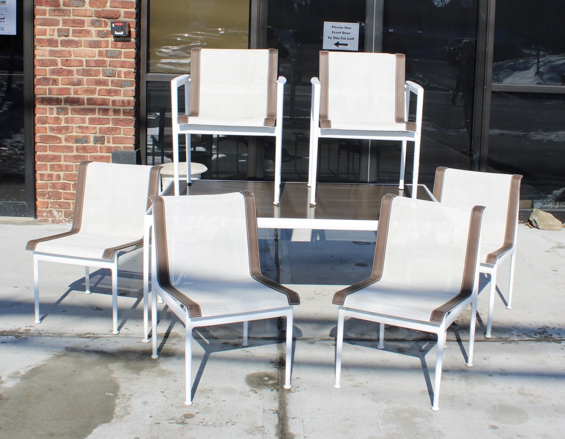 Richard Schultz Dining Table and 6 Chairs. - 2