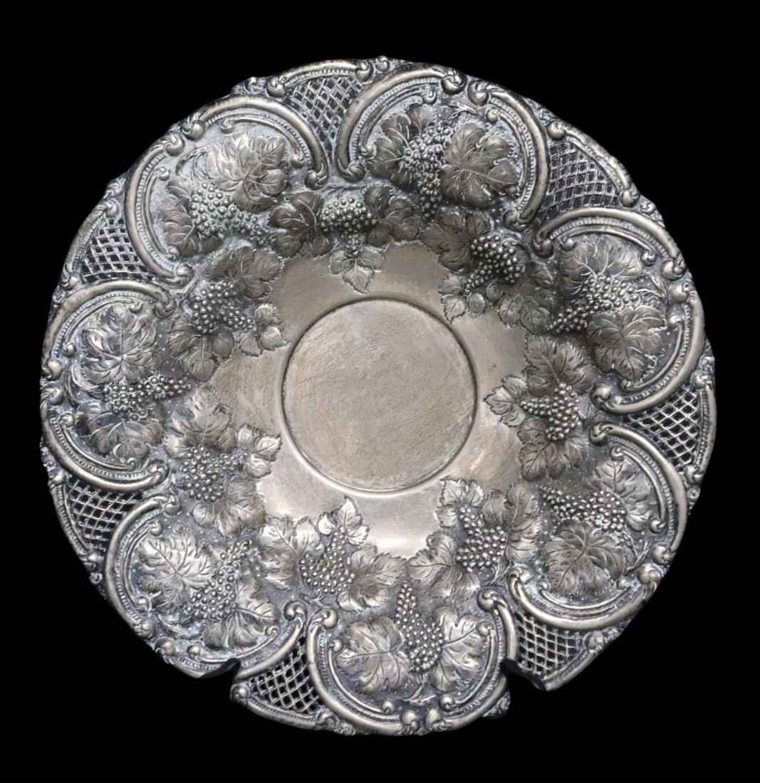 SIVER. Large Continental .800 Silver Bowl. (1 of 6)