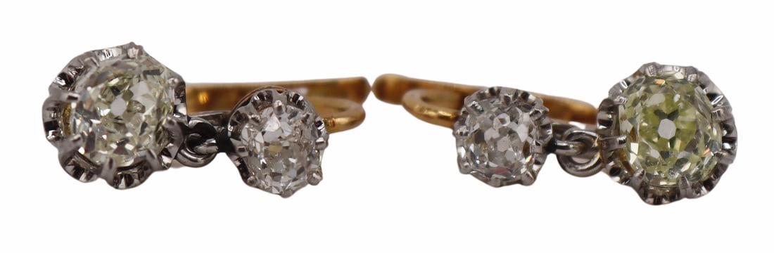 JEWELRY. Platinum 18kt Gold and Diamond Earrings. (1 of 7)