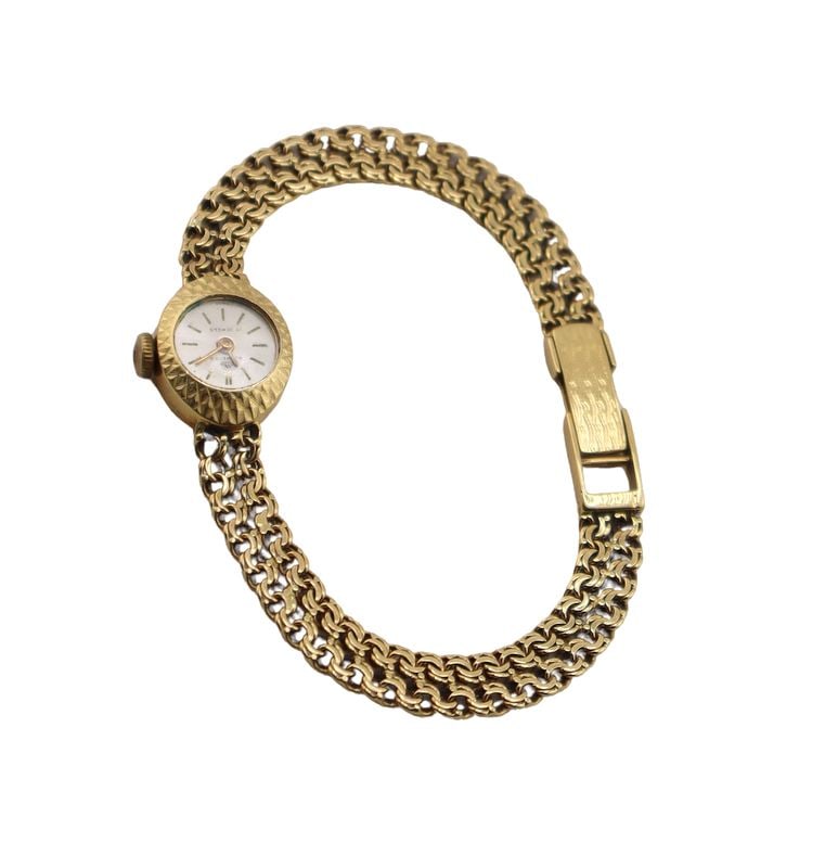 JEWELRY. Vintage 18kt Gold Bracelet Watch. (1 of 8)