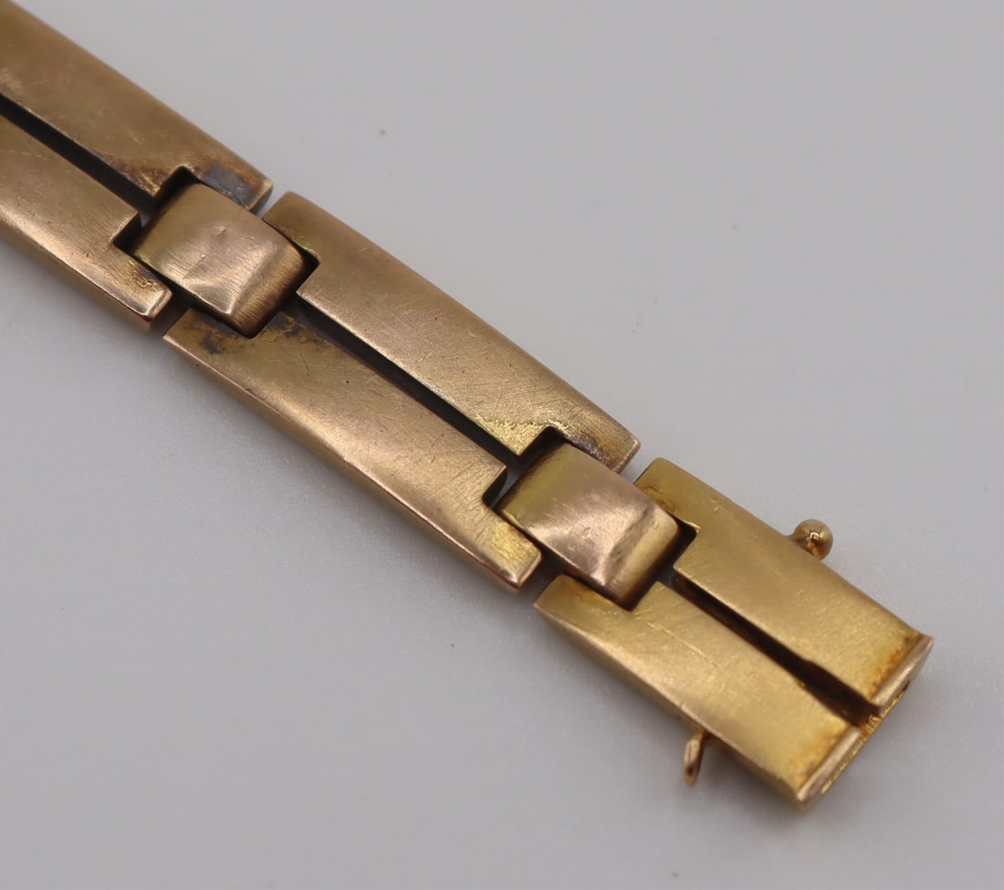 JEWELRY. Continental Gold Ruby & Diamond Bracelet. - 3