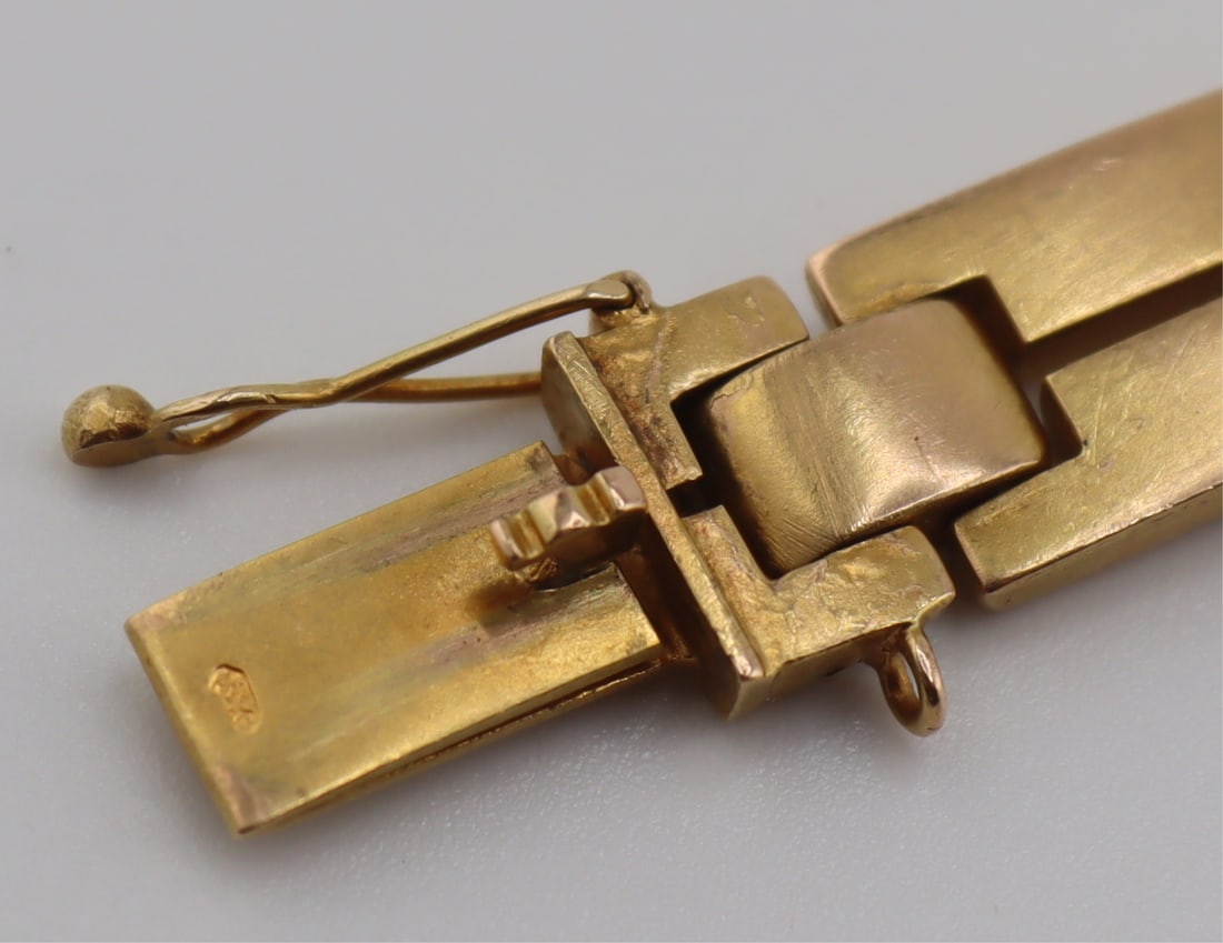 JEWELRY. Continental Gold Ruby & Diamond Bracelet. - 4