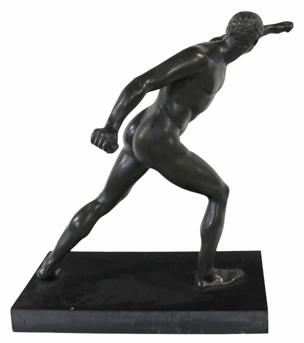 Antique Bronze Figure of a Greco Roman Athlete.: Good large size, well executed with nice original dark patina. Apparently unsigned. From a Nyack, NY estate. Dimensions: Bronze: 17.5" h & base 1.5" h x 16" w x 8" d.