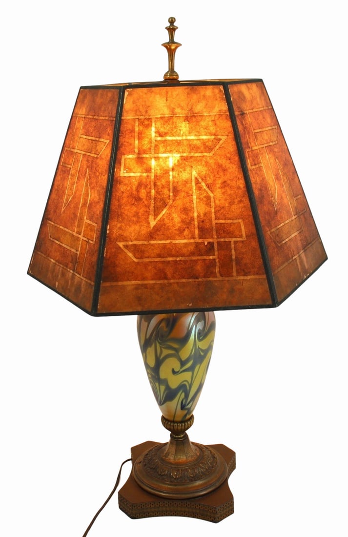 Durand (?) Art Glass Vase Lamp With Mica Shade (1 of 7)