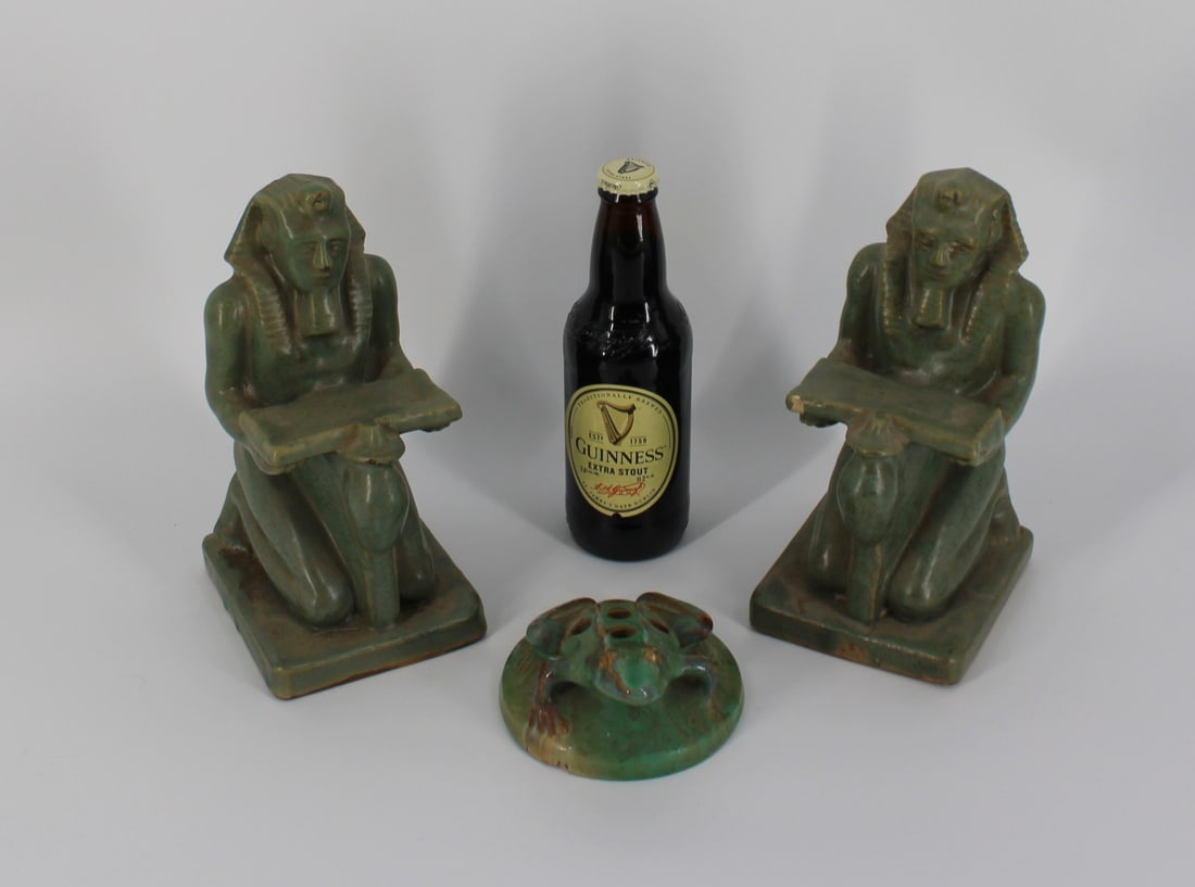 FULPER Signed Bookends & Frog. - 3