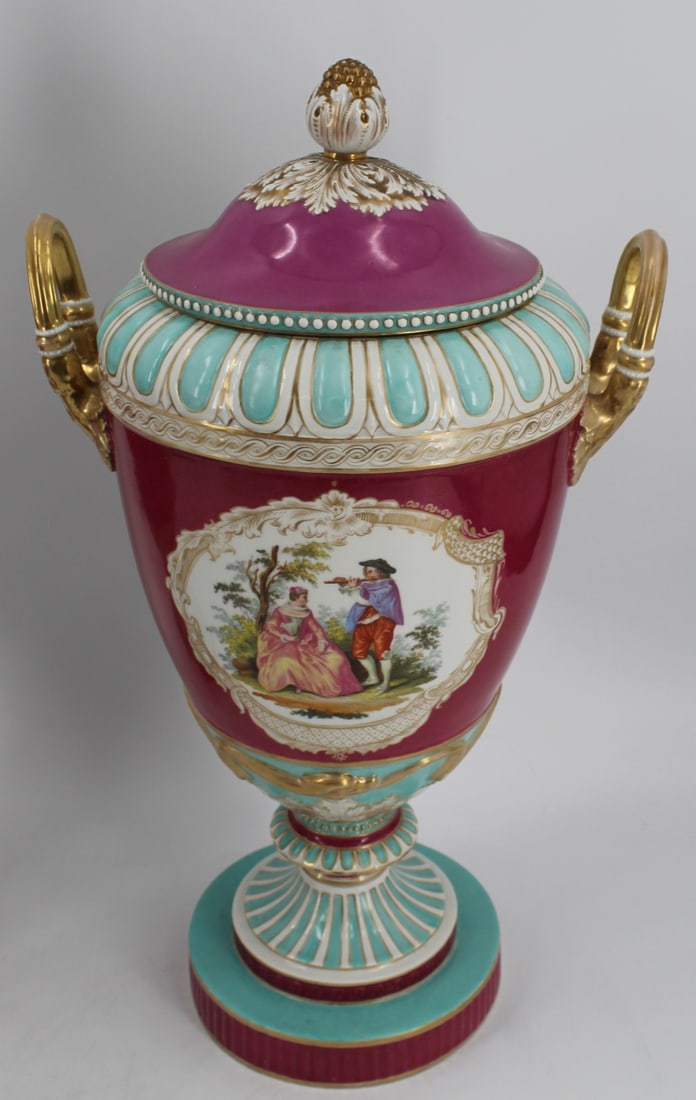 KPM Pair of Signed Porcelain Lidded Urns. - 4